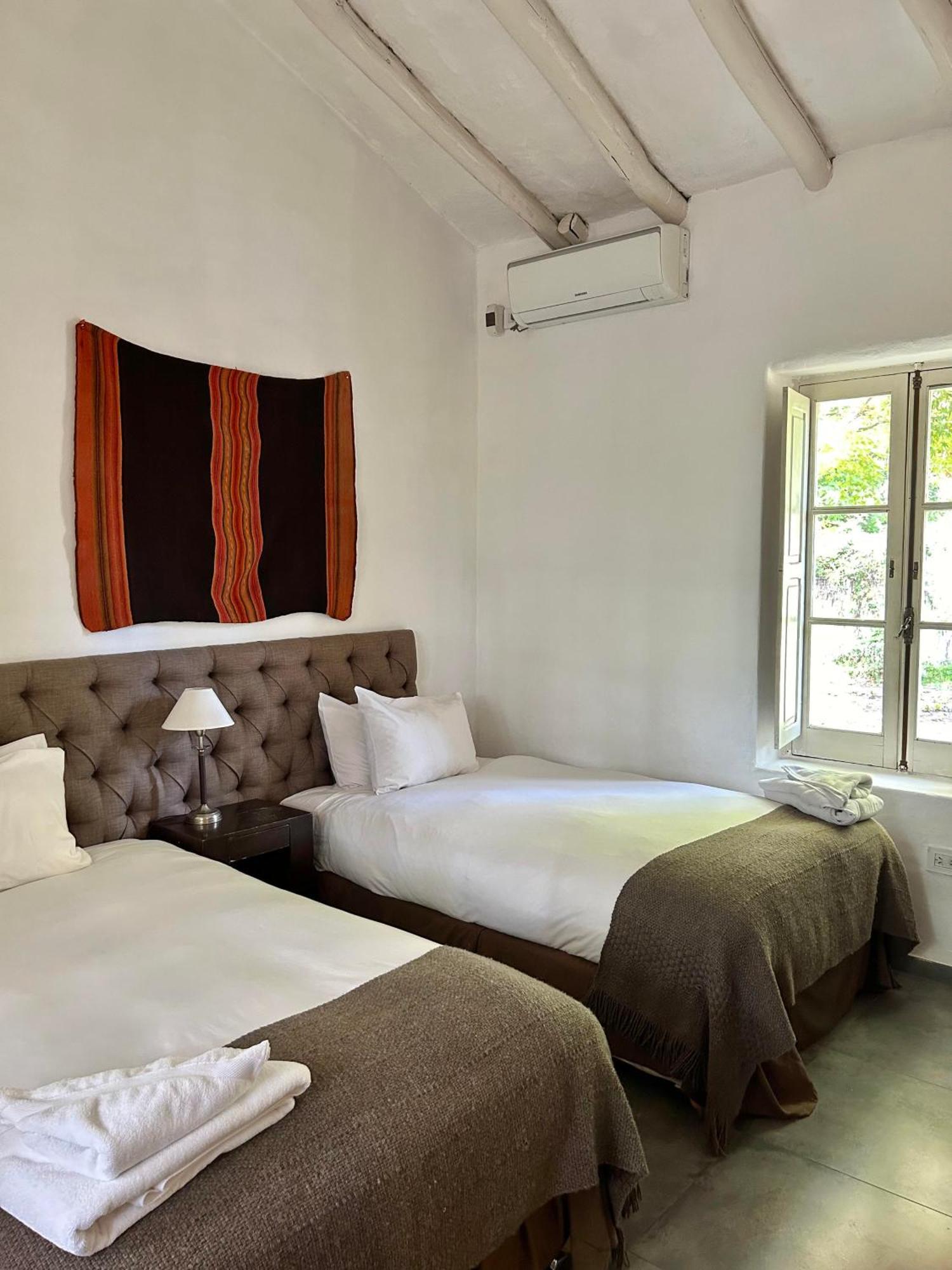 Postales Boutique Winery Hotel - Valle De Uco Colonia Las Rosas Luaran gambar