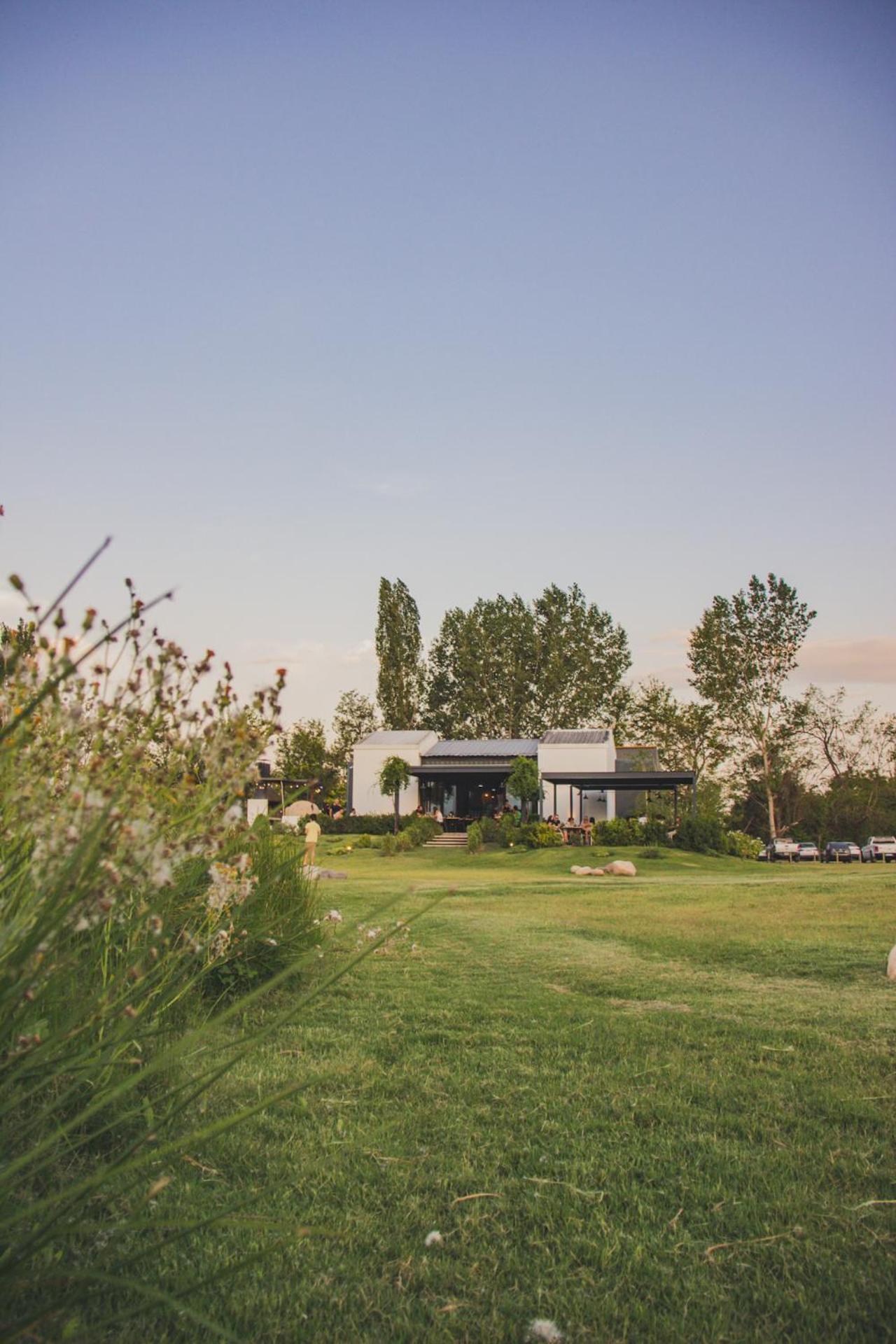Postales Boutique Winery Hotel - Valle De Uco Colonia Las Rosas Luaran gambar