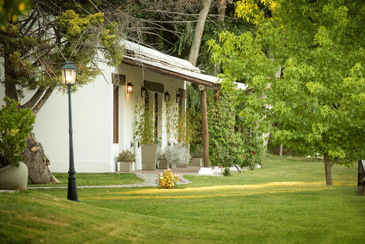 Postales Boutique Winery Hotel - Valle De Uco Colonia Las Rosas Luaran gambar