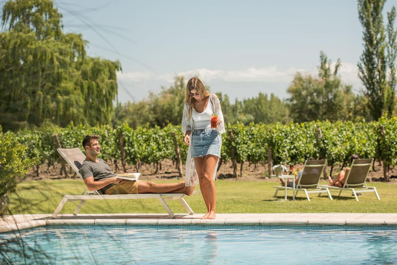 Postales Boutique Winery Hotel - Valle De Uco Colonia Las Rosas Luaran gambar