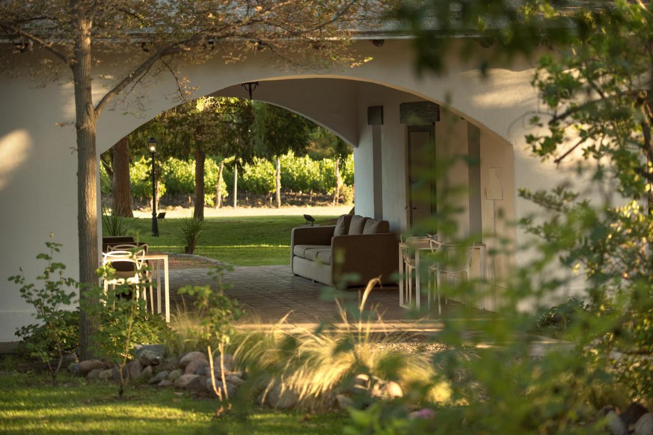 Postales Boutique Winery Hotel - Valle De Uco Colonia Las Rosas Luaran gambar