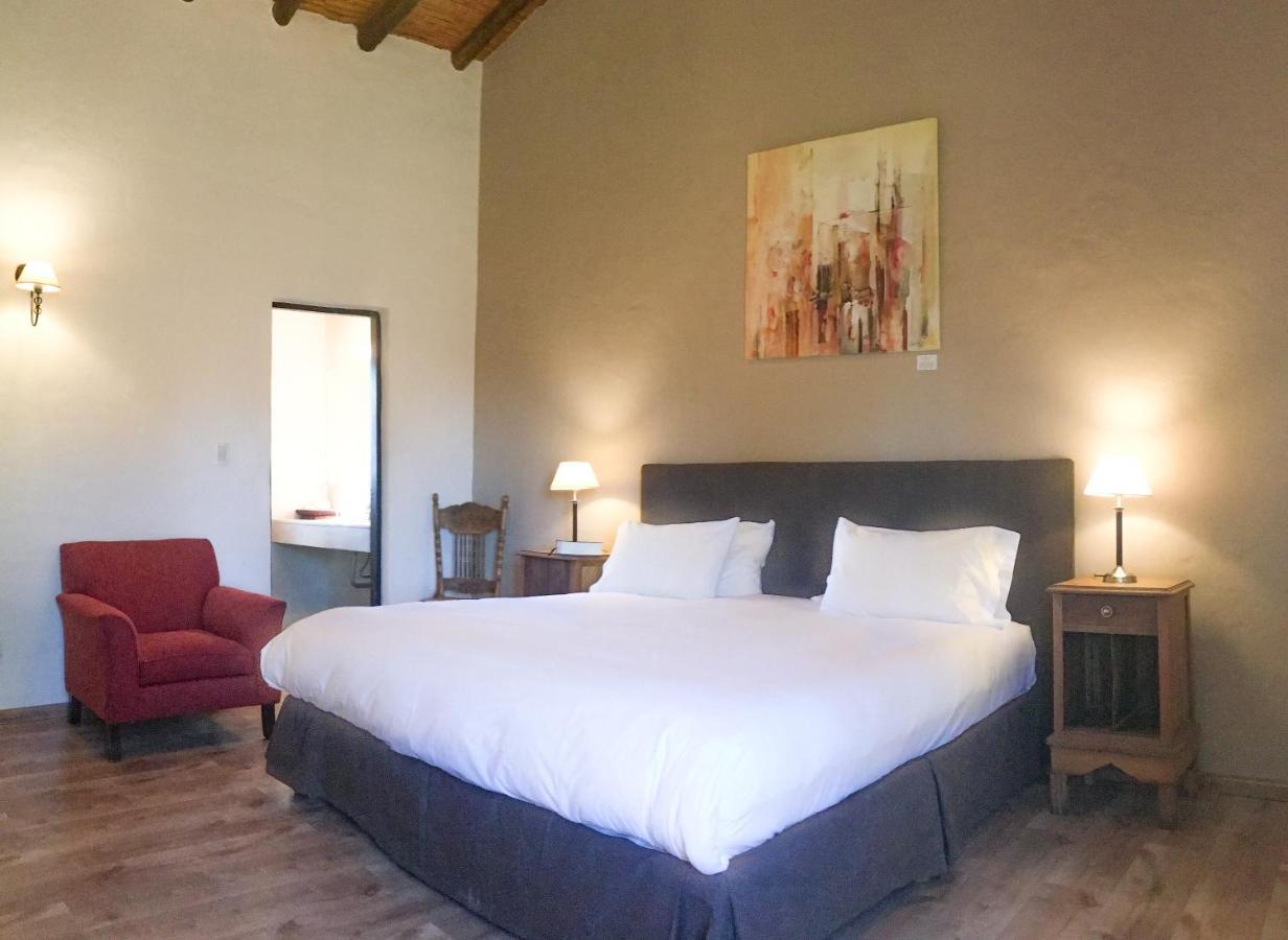 Postales Boutique Winery Hotel - Valle De Uco Colonia Las Rosas Luaran gambar